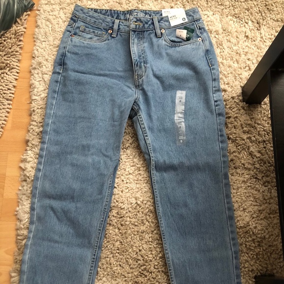 Jeans - Picture 1 of 2